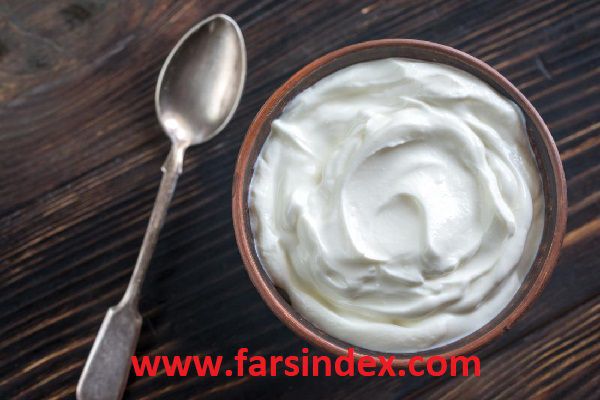 ماست یونانی برای سلامت استخوان ها مفید است.